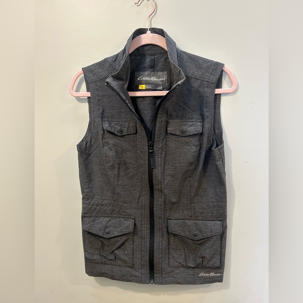 Eddie Bauer Travex Gray Sleeveless Vest Womens Small